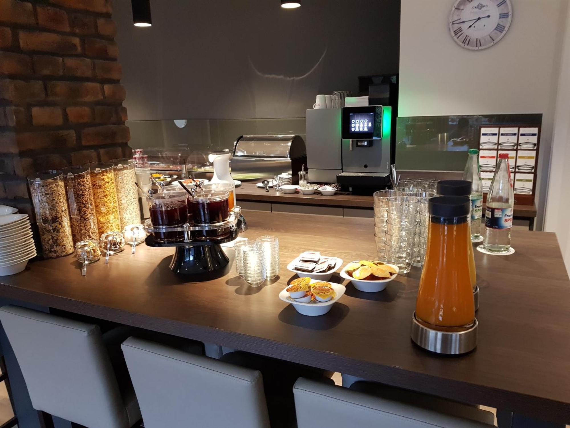 Rafaela Hotel ハイデルベルク エクステリア 写真