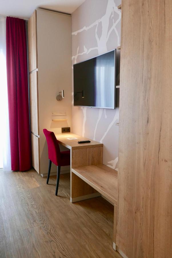 Rafaela Hotel ハイデルベルク エクステリア 写真